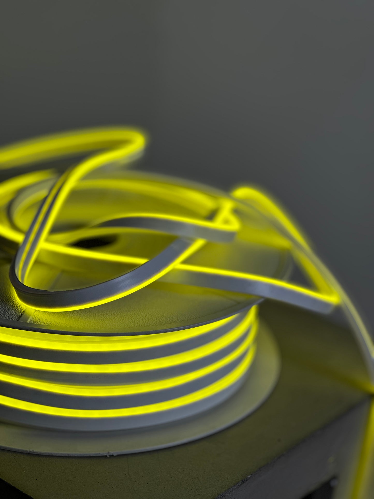 LED Neona Flex lente Lemon Yellow 12V/DC – Gaismas virtene, 6x12mm, 9W/m
